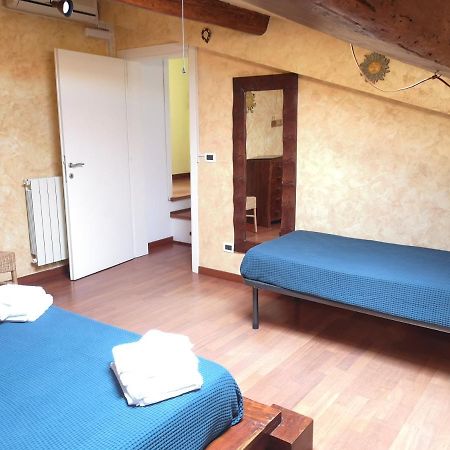 Porta A Mare, Free Parking Apartman Livorno Kültér fotó