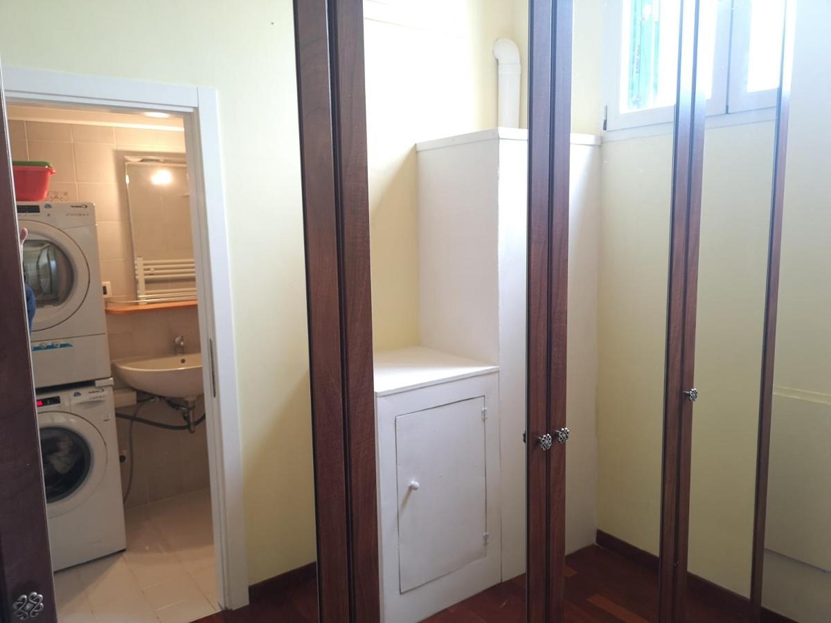 Porta A Mare, Free Parking Apartman Livorno Kültér fotó